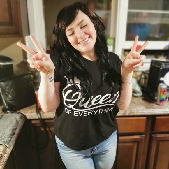 Meet your Posher, Allison - Picture 1 of 1